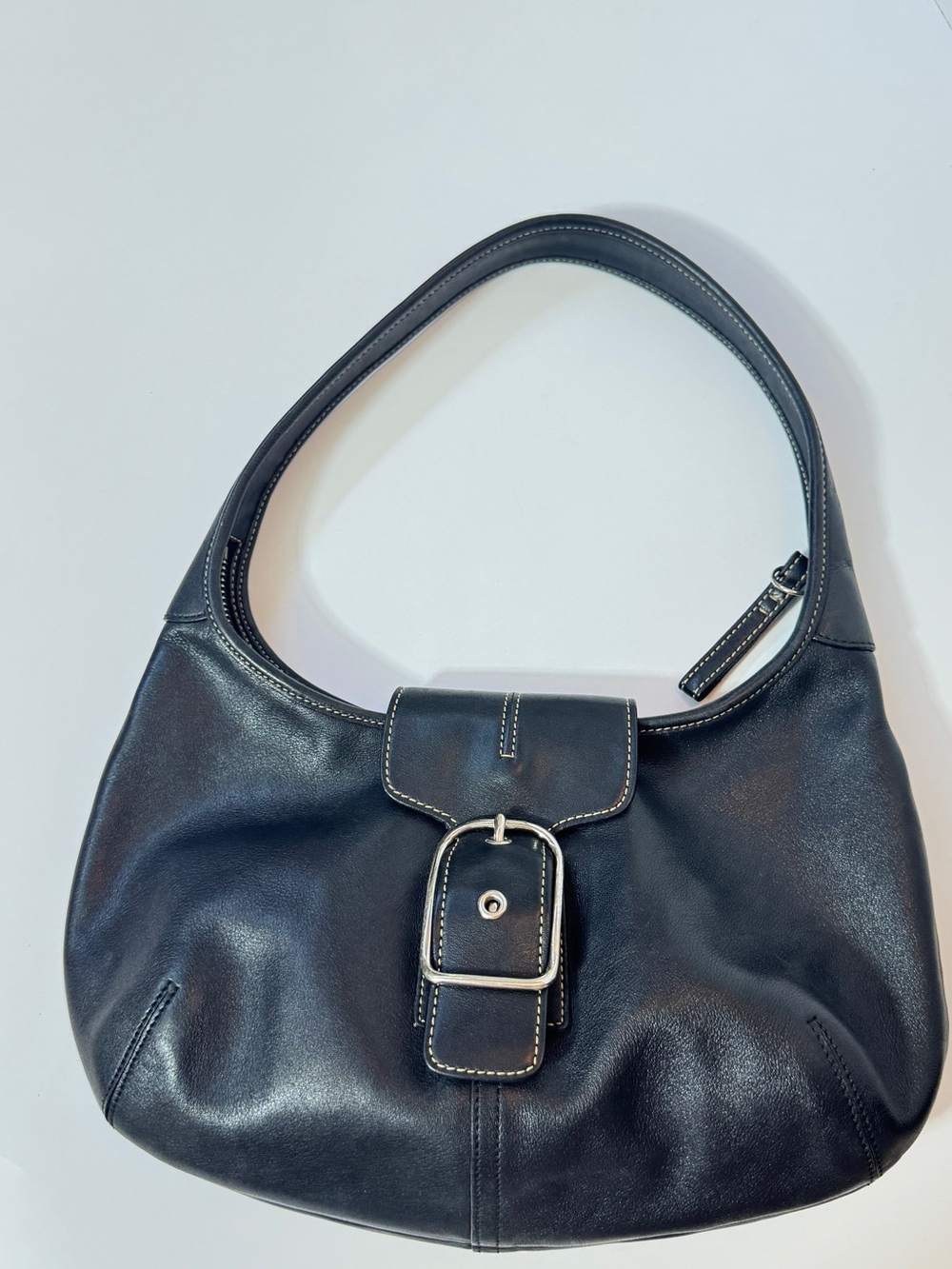 Vintage Coach SoHo Classic Black Leather Shoulder Bag with Buckle Accent